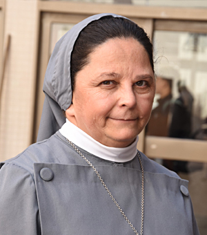 Madre Lorena Silva